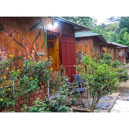 Nha Ben Ho - Da Lat Homestay Exterior photo